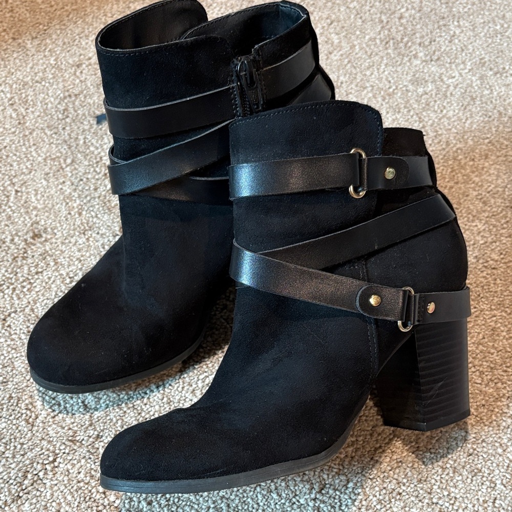 Material Girl ankle boots black with wrap straps and zipper side 3.25 heel 7.5